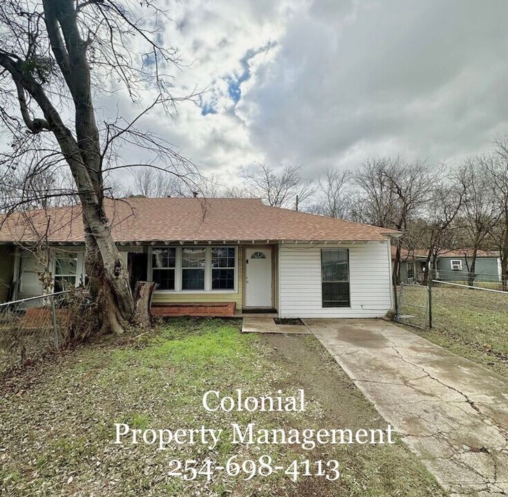 1806 Fairview Dr in Killeen, TX - Building Photo