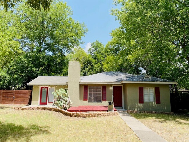 3711 Vineland Dr in Austin, TX - Building Photo - Building Photo