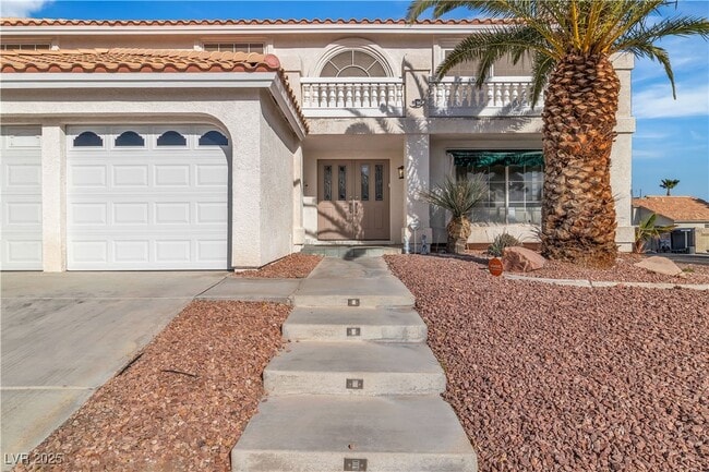 property at 3604 N Campbell Rd
