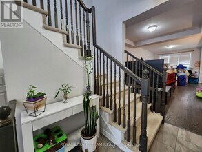 689 Rouncey Rd in Ottawa, ON - Building Photo - Building Photo