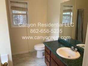 125 Bay Ct Dr in Stockbridge, GA - Building Photo - Building Photo