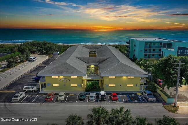 3820 Ocean Beach Blvd in Cocoa Beach, FL - Building Photo - Building Photo