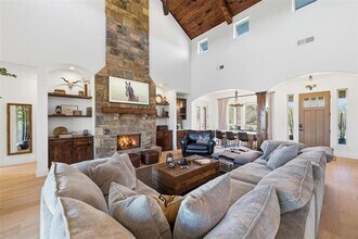 570 S Point Ct in Aledo, TX - Building Photo - Building Photo