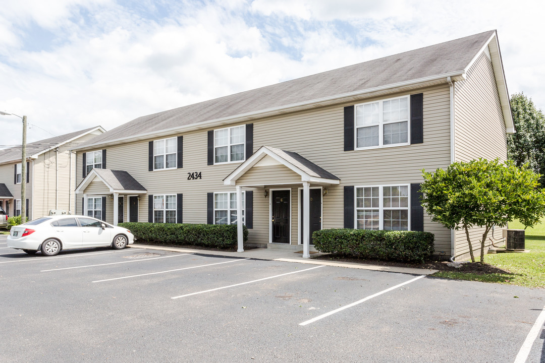 Hamlet Square Townhomes in Murfreesboro, TN - Building Photo