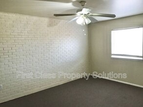 1731 NW 32nd St in Oklahoma City, OK - Building Photo - Building Photo