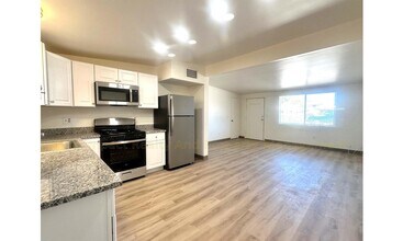 3042 N Sparkman Blvd in Tucson, AZ - Building Photo - Building Photo