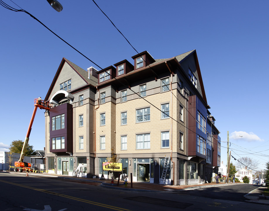 51 Islington St in Portsmouth, NH - Foto de edificio