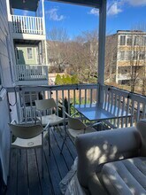 23 Tufts St, Unit 2 in Cambridge, MA - Building Photo - Building Photo