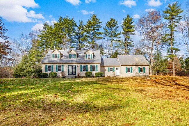 31 Moulton Ave in Greenland, NH - Building Photo - Building Photo