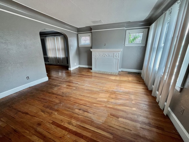 17146 Kentucky St in Detroit, MI - Building Photo - Building Photo