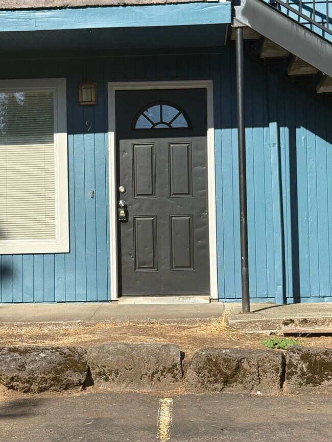 Andrea Manor I in Portland, OR - Building Photo - Building Photo