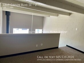 4849 Gibson Blvd SE in Albuquerque, NM - Foto de edificio - Building Photo