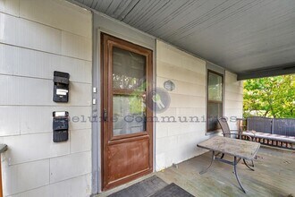 312 Eastern Ave SE in Grand Rapids, MI - Building Photo - Building Photo