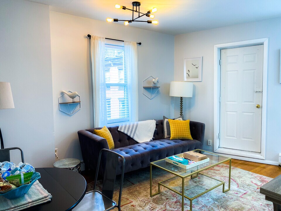 1002 Tremont St, Unit 2 in Boston, MA - Building Photo