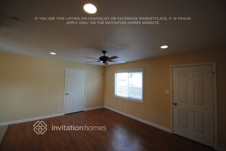 1018 W G St in Los Angeles, CA - Foto de edificio - Building Photo