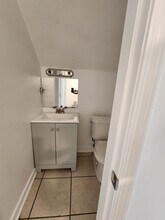 6825 E Coronet Ct, Unit A,C,D in New Orleans, LA - Building Photo - Building Photo