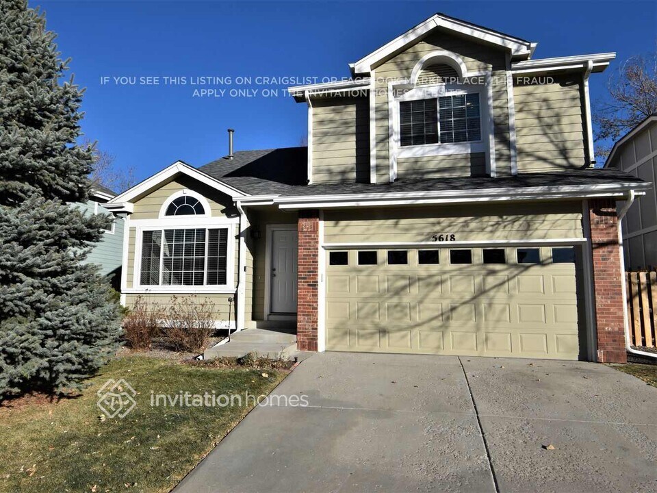 5618 S Ireland St in Centennial, CO - Foto de edificio