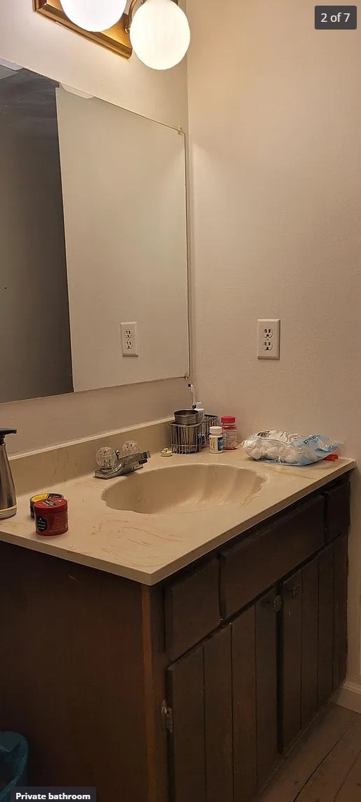 1664 Brownstone Blvd, Unit 411 in Toledo, OH - Building Photo - Building Photo