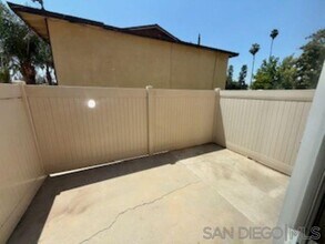 135 Cook St in Redlands, CA - Building Photo - Building Photo