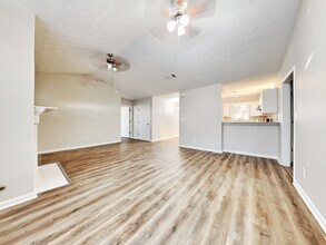 200 Adam Cir in Mcdonough, GA - Building Photo - Building Photo