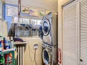 2800 S Acoma St in Englewood, CO - Foto de edificio - Building Photo