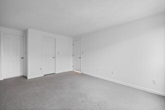 1600 Massachusetts Ave, Unit 703 in Cambridge, MA - Building Photo - Building Photo