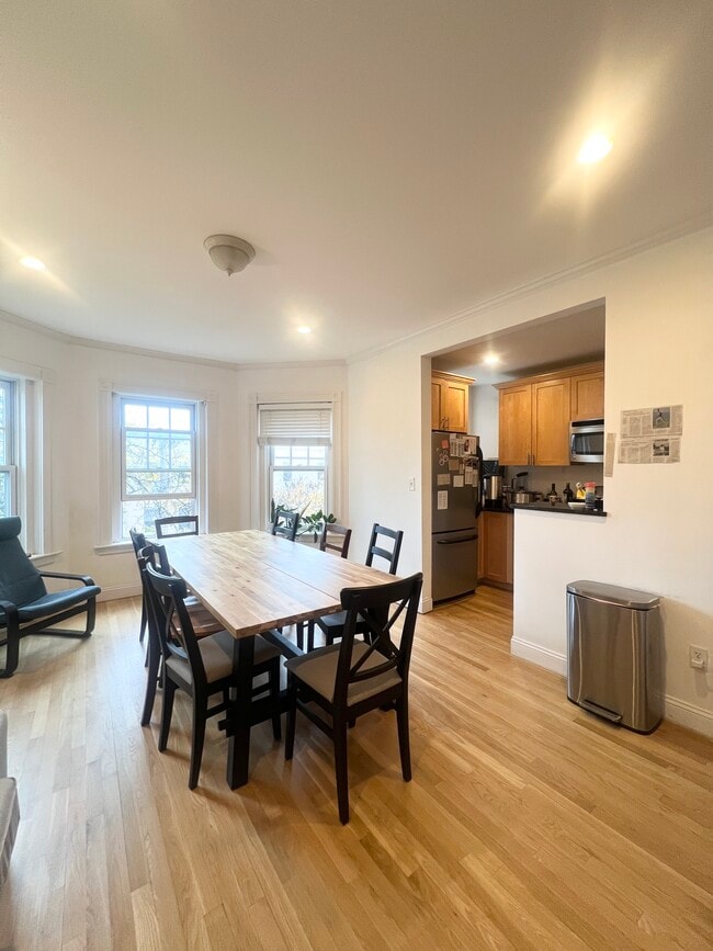 57 Magazine St, Unit 32