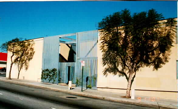 4737 Artesia Blvd. in Lawndale, CA - Building Photo