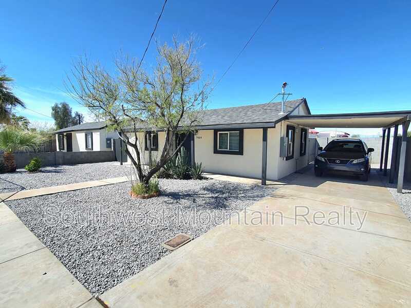 7404 N 62nd Ave in Glendale, AZ - Building Photo