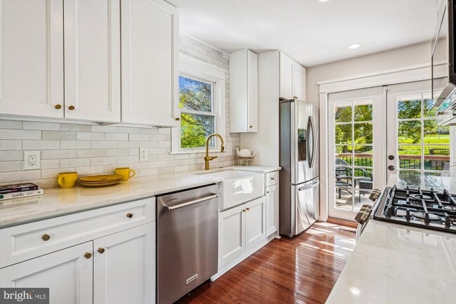 property at 1021 Maple Ave