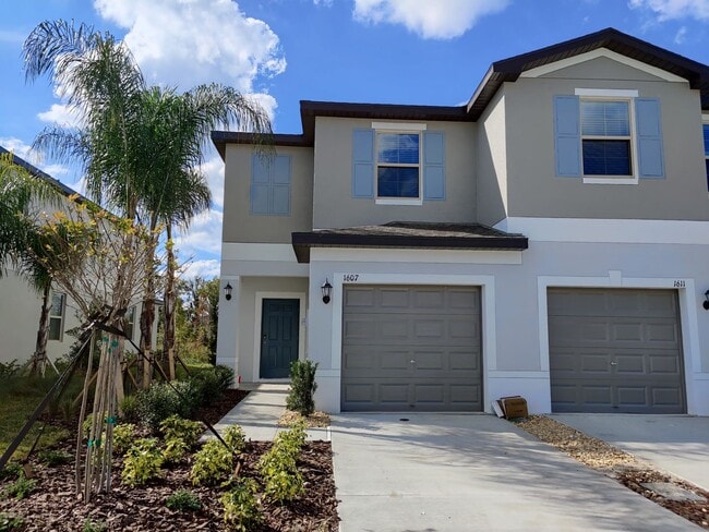 property at 1607 Cassius St