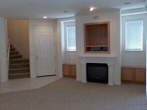 6391 Sussex Ct in Dublin, CA - Building Photo - Building Photo
