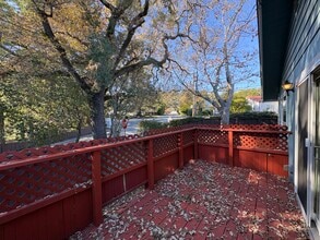 14400 Springer Ave in Saratoga, CA - Building Photo - Building Photo