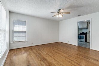 6523 Santa Fe Ave in Dallas, TX - Building Photo - Building Photo