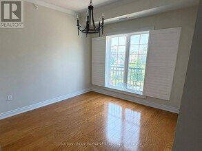 43 Ferndale Dr S in Barrie, ON - Building Photo - Building Photo