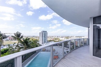 488 NE 18th St, Unit 1600 in Miami, FL - Building Photo - Building Photo