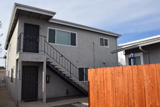 4566 Utah St, Unit B in San Diego, CA - Foto de edificio - Building Photo