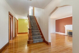6 George St in Medford, MA - Building Photo - Building Photo