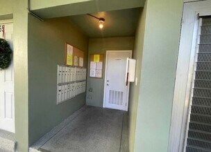 66 Easthampton C in West Palm Beach, FL - Building Photo - Building Photo