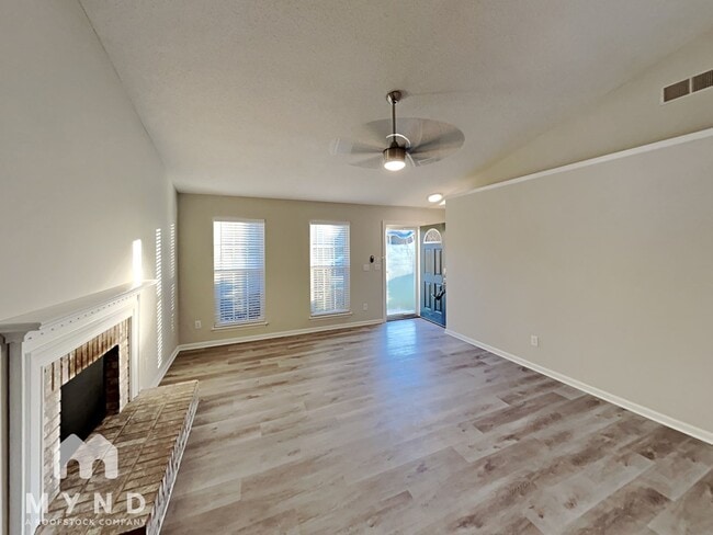 1307 Yorkdale Dr in Charlotte, NC - Building Photo - Building Photo