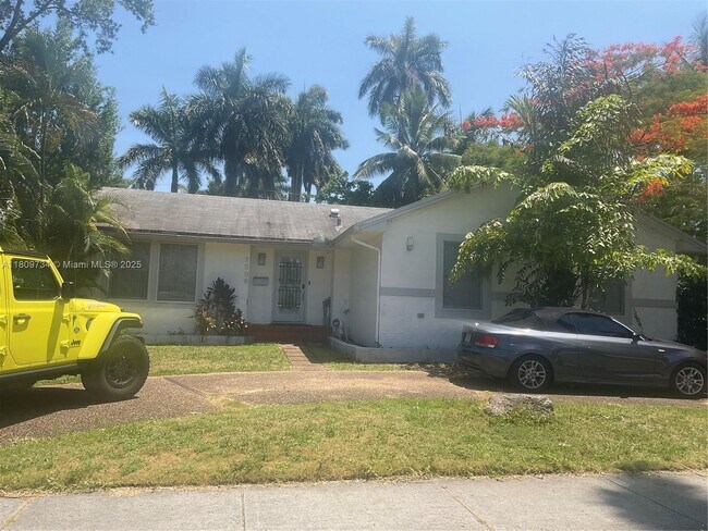 property at 1206 Tyler St