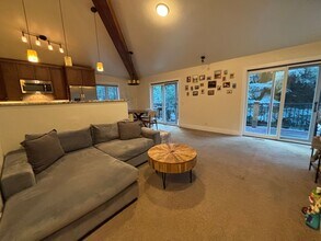 3003 Warm Springs Rd in Ketchum, ID - Building Photo - Building Photo