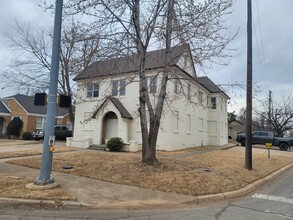 2501 NW 12th St in Oklahoma City, OK - Building Photo - Building Photo