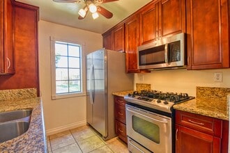 10373 Azuaga St in San Diego, CA - Building Photo - Building Photo