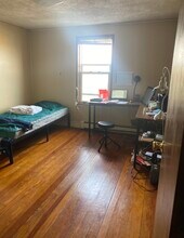 5 Lowden Ave, Unit A in Somerville, MA - Building Photo - Building Photo