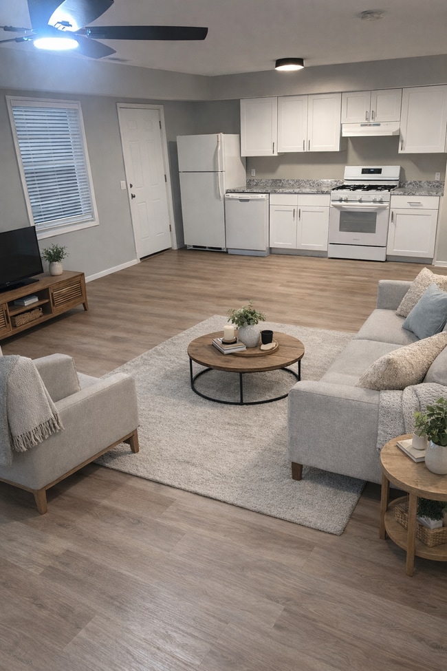 629 Oak St SE, Unit 2