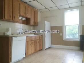 202 Market St in Boston, MA - Building Photo - Building Photo