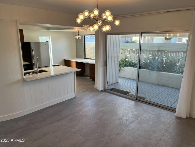 3713 E Glenrosa Ave in Phoenix, AZ - Building Photo - Building Photo