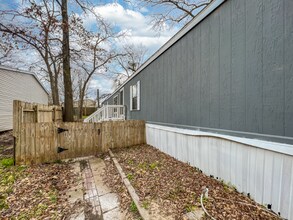 14541 Enchanted Waters Dr in Willis, TX - Building Photo - Building Photo