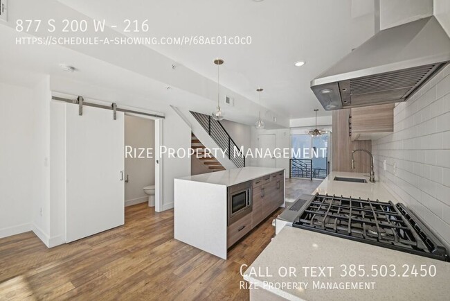 877 S 200 W in Salt Lake City, UT - Building Photo - Building Photo